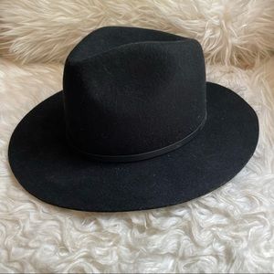 Banana Republic Black Wooly Hat